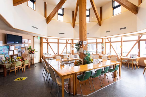 四季の蔵 もてなしロマン館 「レストランけやき」 